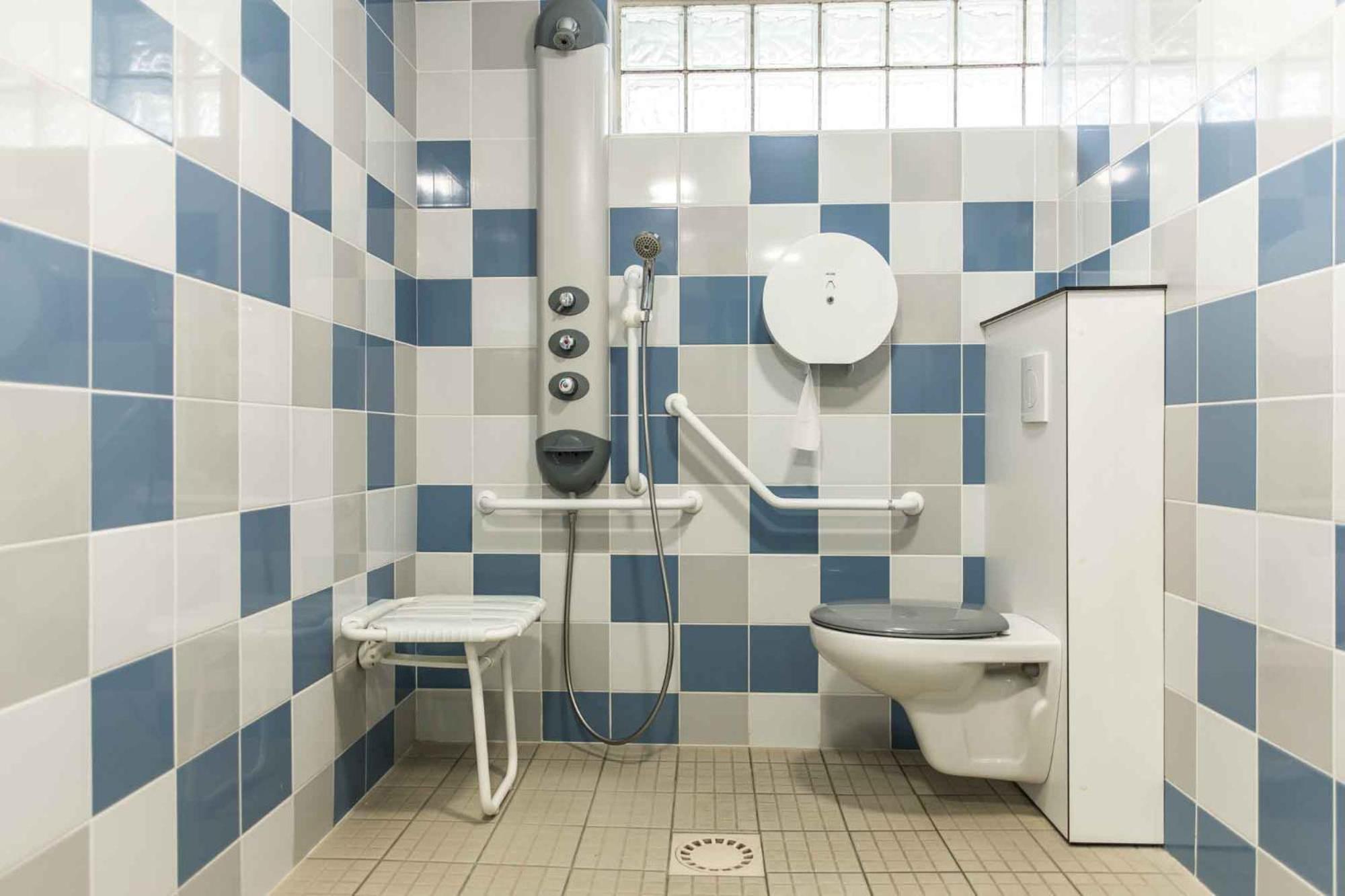 ラヴァル Centre International De Sejourホステル エクステリア 写真